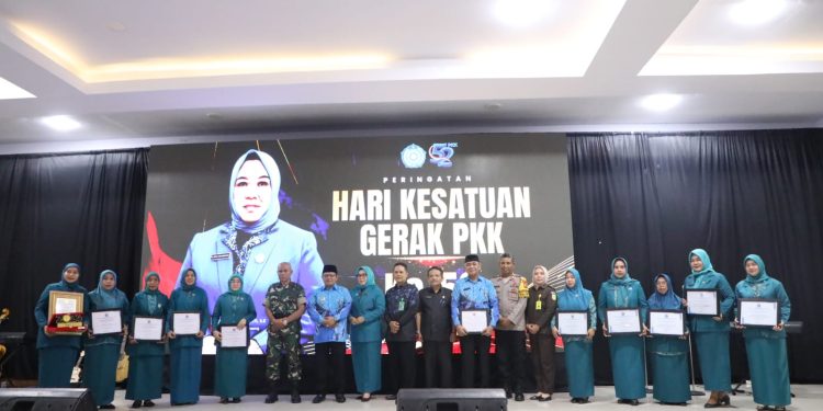 Peringati HKG ke-52, Pj. Bupati Bantaeng Apresiasi Peran PKK Dalam Mencegah dan Menurunkan Stunting