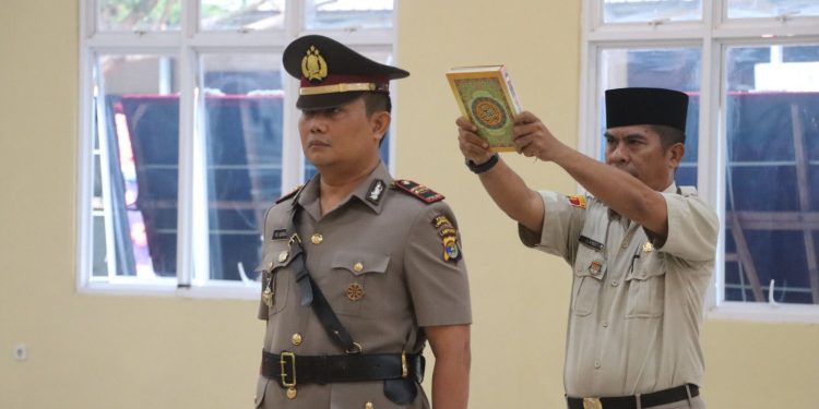 Kapolres Lampung Tengah Pimpin Upacara Pelantikan Kapolsek Gunung Sugih