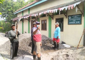 Lestarikan Nilai-nilai Pancasila, PAC LDII Sajen Trucuk Gelar Kerja Bakti