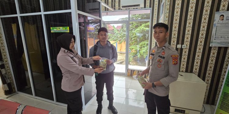 Polres Muara Enim Berikan Pelayanan Kesehatan Kepada Personil PAM TPS