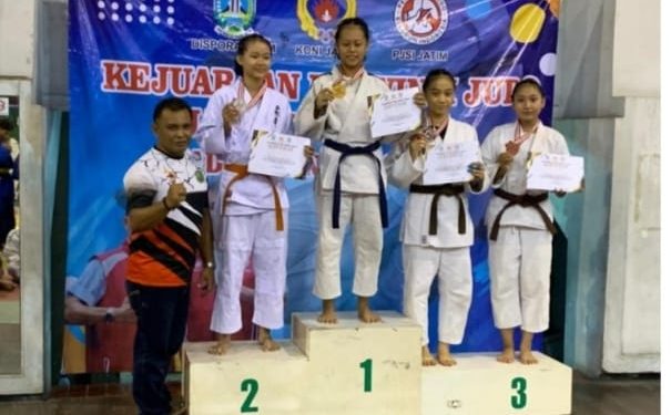 Empat Judoka PJB Polres Trenggalek Sabet Medali Di Kejurprov Judo Jatim