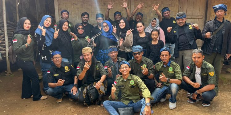 Lakukan Giat Refleksi Akhir Tahun, Forwatu Banten Sambangi Baduy