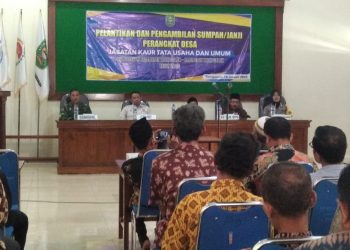 Pelantikan dan Pengambilan Sumpah Janji Perangkat Desa Parakan.