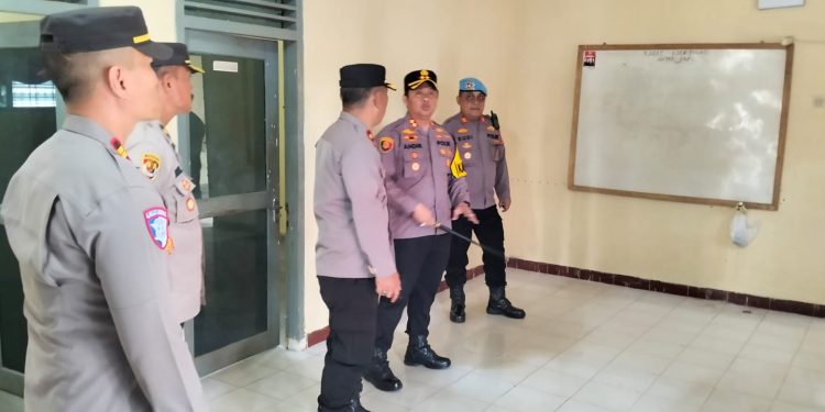 Kapolres Lampung Tengah Meninjau Langsung Bangunan Kantor Sementara Polsek Terbanggi Besar