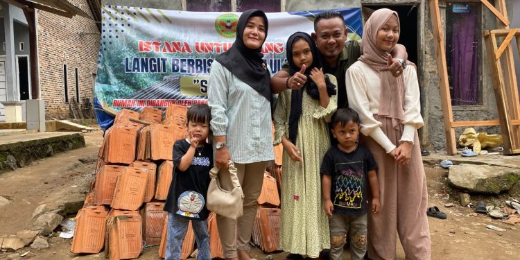 Keluarga Presidium Forwatu Banten Kunjungi Istana Fitri, Arwan: Ini liburan yang penuh Makna bagi Anak-anak