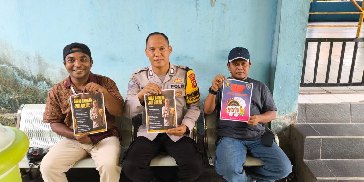 Bhabinkamtibmas Desa Tegal Rejo Gencar Sosialisasikan Larangan Judi Online