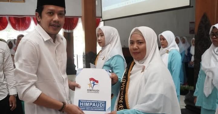 Maksimalkan Technologi Pesan Wabub Syah Pada Guru PAUD Saat Hadir Di Pelantikan Pengurus Cabang HIMPAUDI.