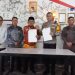 Secara Simbolis, Pj. Bupati Bantaeng Serahkan Rompi dan Topi Kepada Personil Kodim 1410 Bantaeng