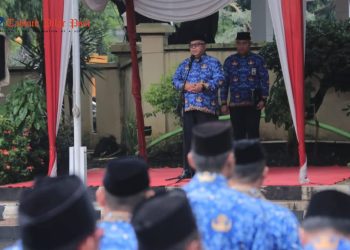 Jadi Inspektur Upacara, Bupati Marwan Memohon Maaf Atas Kekurangan Dan Kehilafan Selama Meminpin 