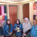 WAKIL BUPATI MUARA ENIM Hj.SUMARNI M Si DI DAMPINGI SUAMINYA ir .AHMADYANI .MM )MANTAN BUPATI Muara Enim