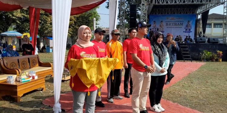 Kecamatan Pebayuran Menggelar Acara Botram Kolaborasi Terus Melayani Dalam Pelayanan Publik
