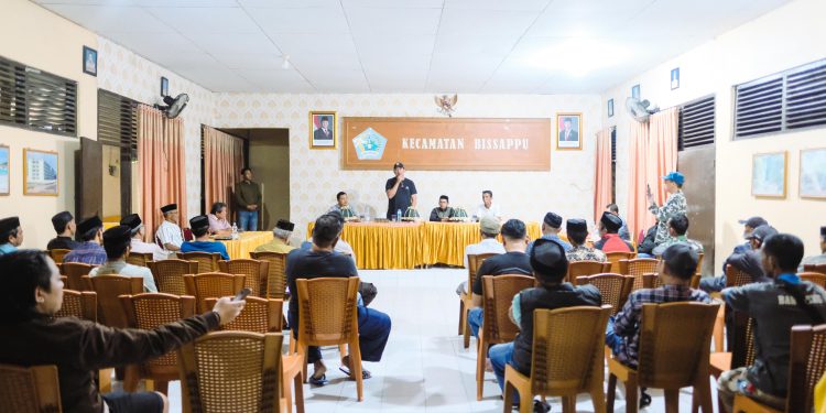 Jawab Tuntutan Warga Bonto Salluang Soal Dampak Lingkungan, Bupati Uji Nurdin Pindahkan TPA ke KIBA