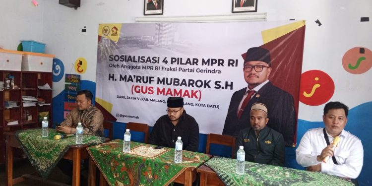 Sosialisasi 4 Pilar MPR RI Oleh H Ma’ruf Mubarok SH,(Gus Mamak Anggota MPR-RI Dapil Jatim V Di SMP Islam Al- Mubarok
