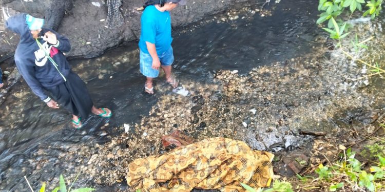Temukan Mayat Wanita Di Sungai Balong Rejoyoso