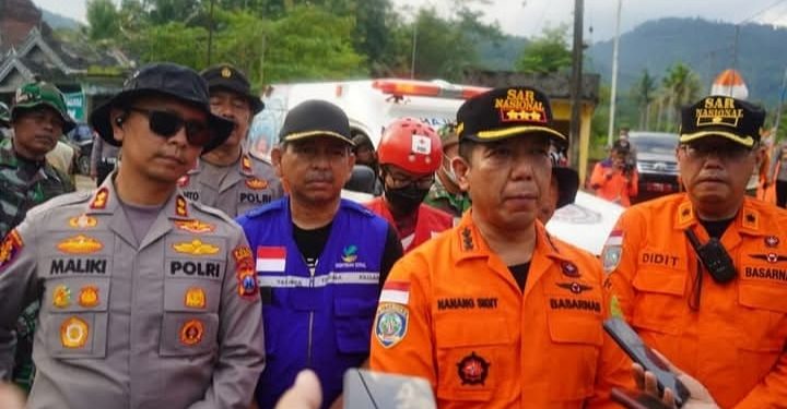 Hari ke-6, Operasi SAR di Bencana Tanah Longsor di Desa Depok Bendungan Dihentikan