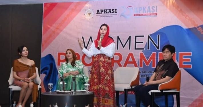 Ketua TP PKK Trenggalek Novita Hardini Tekankan Pentingnya Perlibatan Perempuan Dalam Pembangunan