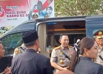 KAPOLRI SEBUT PENYELIDIK DALAMI DOKUMEN KASUS IJAZAH JOKOWI