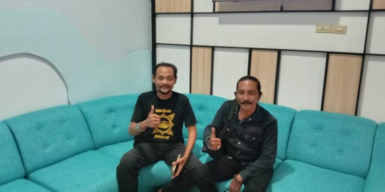 YBIM Konfirmasi Perijinan Di BPKP Pembinaan PKL Pedagang Kaki Lima Di Ketintang Surabaya