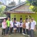 Mempermudah KPM,Kakam Setia Negara bagikan BLT-DD tahap Kedua dari rumah ke rumah