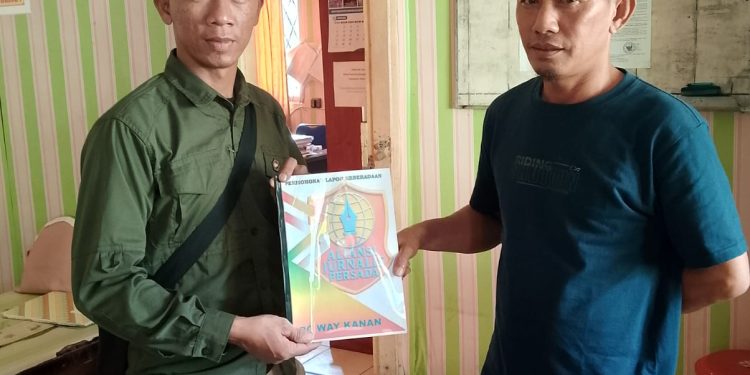 Aliansi Jurnalis persada(AJP) Resmi Mendaftarkan ke Kantor Kesbangpol Way Kanan