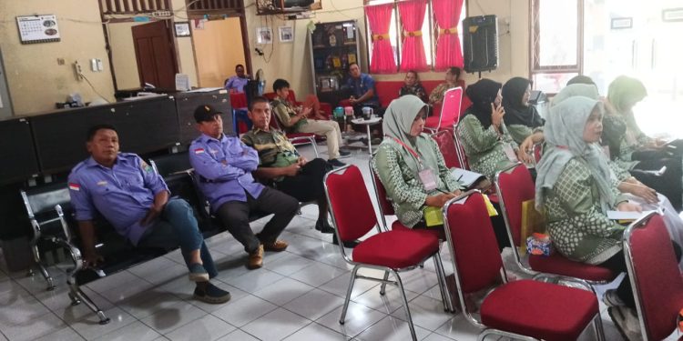 Sosialisasi Perlindungan Anak Dan Perempuan Di Desa Pinang Belarik Kecamatan Ujan Mas