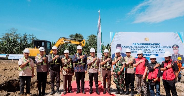 Bupati Bantaeng Uji Nurdin Terima Sapi Kurban 802 Kg dari Presiden Prabowo