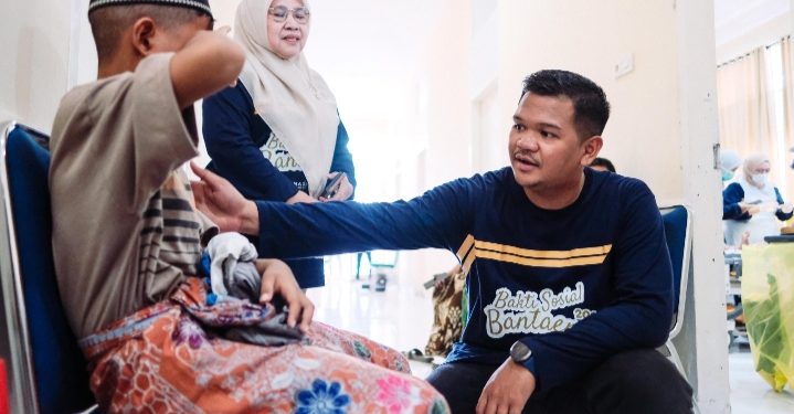 200 Anak Bantaeng Disunat Gratis, Bupati Uji Nurdin Apresiasi Departemen FK Unhas