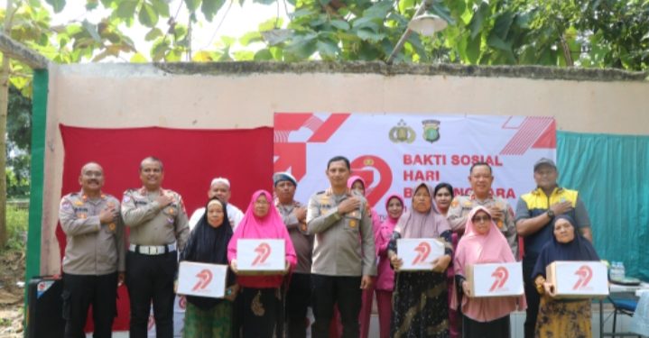 Sasar 18 Lokasi Slum Area, Polres Metro Tangerang Kota Sebarkan 2.000 Paket Bantuan Sosial Jelang Hari Bhayangkara ke-79