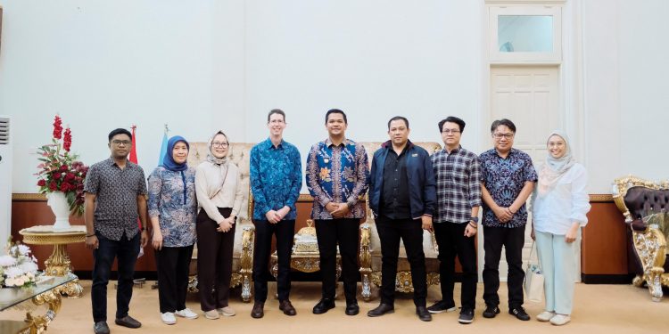 Temui Bupati Uji Nurdin, Konjen Todd Dias Siap Perkenalkan KIBA ke Investor Australia