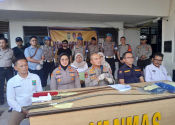Kepolisian Resor Metro Bekasi mengungkap kasus tawuran remaja yang menimbulkan keresahan dan kekhawatiran luas di masyarakat