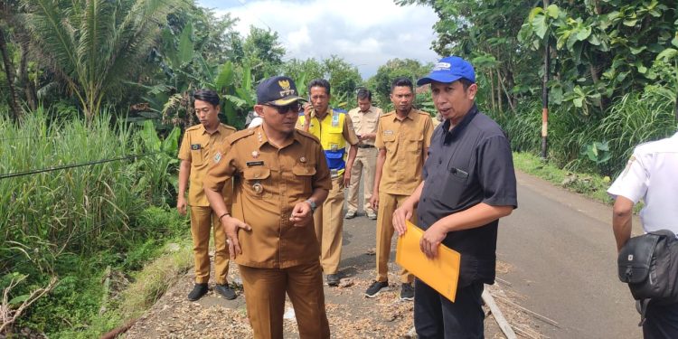 Warga Rejoyoso Bisa Tersenyum Lega Jalan Jembatan Longsor Segera Di Bangun Oleh DPUBM Malang
