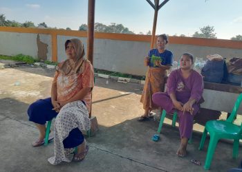 Warga Terkena Dampak Banjir Di Mekarmulya Saat ini Lum Ada Bantuan Dari Bupati Karawang