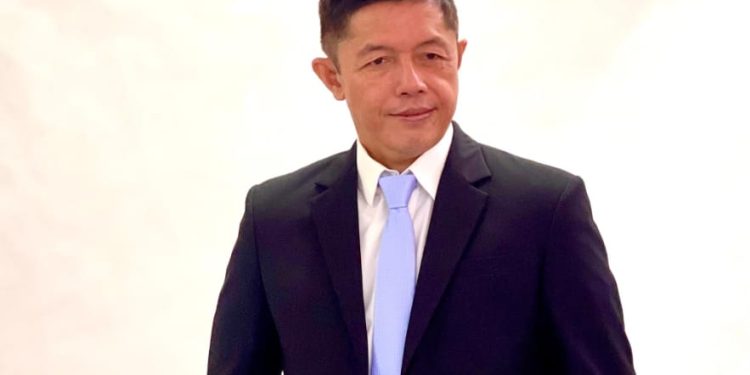 Prof Dr Julizar Idris Asli putra daerah desa lingga Kabupaten Muara Enim Kini Jadi Komisaris PLN EPI