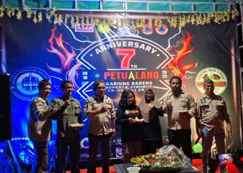 Rayakan HUT ke-7, Komunitas Petualang Salurkan Bantuan untuk Ponpes Daru Zamzam di Cianjur Selatan