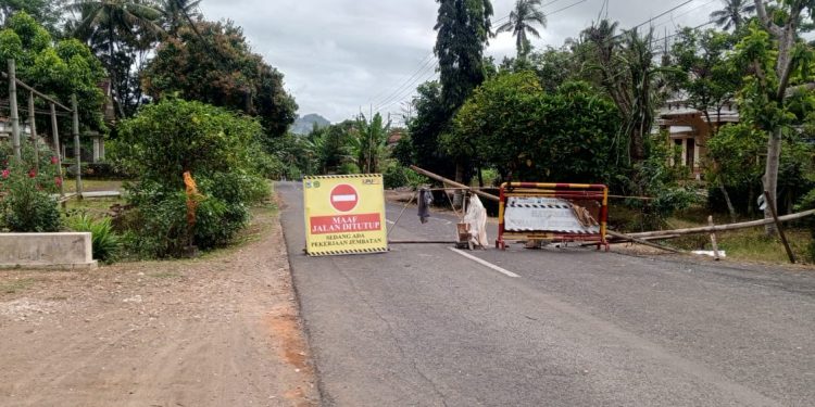Penutupan Total Jalur Rejoyoso: Akses Utama Bantur ke Pagak Dialihkan