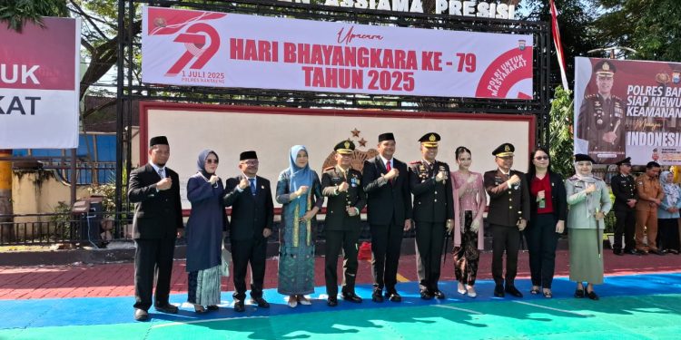 Bersama Unsur Forkopimda, Bupati Bantaeng Hadiri Upacara Hari Bhayangkara ke-79