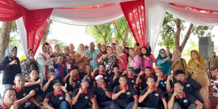 Lomba Kampung Bersih Tingkat Kabupaten Bekasi 2025, Kecamatan Cikarang Pusat Pilih Desa Pasirtanjung sebagai Wakil