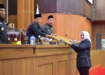 DPRD Kabupaten Musi Rawas Gelar Rapat Penyampaian Nota Keuangan dan Raperda APBD-P 2025
