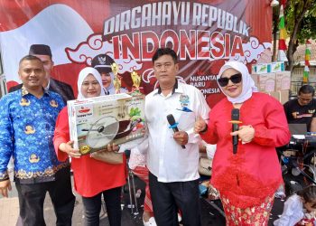 Meriah! Warga Sukaresmi Rayakan HUT RI ke-80 dengan Karnaval Unik