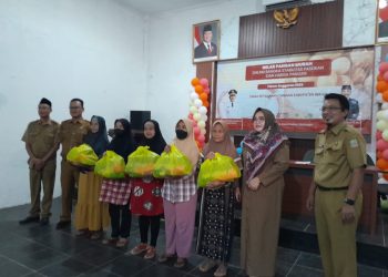 Stabilkan Harga dan Penuhi Kebutuhan Warga, Pemkab Bekasi Kembali Gelar Pasar Murah di Desa Sindangmulya