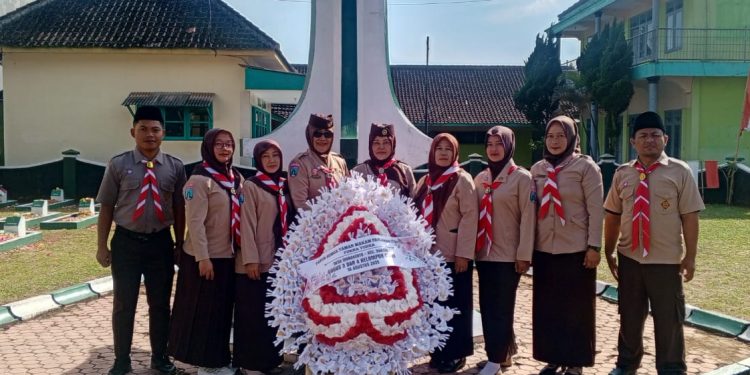 Tabur Bunga Lembaga Korwil Dinas Pendidikan Kelompok Utara