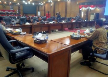 Dinilai Gagal Kelola Kuota SPMB, Dispendikbud Sidoarjo Tuai Kritik DPRD dan Publik