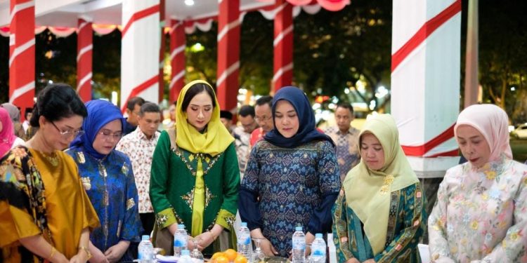 Pemkab Bantaeng Kenang Jasa Pahlawan Lewat Apel Kehormatan dan Renungan Suci