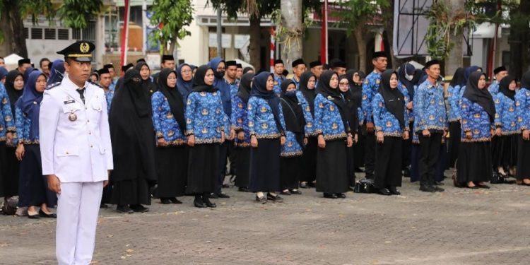 Pemkab Bantaeng Kenang Jasa Pahlawan Lewat Apel Kehormatan dan Renungan Suci
