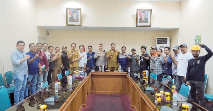 Aksi Blokade Berhenti, Bupati Bantaeng Berhasil Mediasi PT. Huadi dan Serikat Buruh SBIPE
