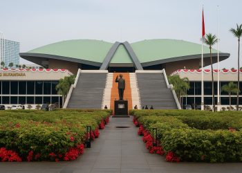 DPR Batalkan Tunjangan Tambahan, Janji Transparansi Anggaran