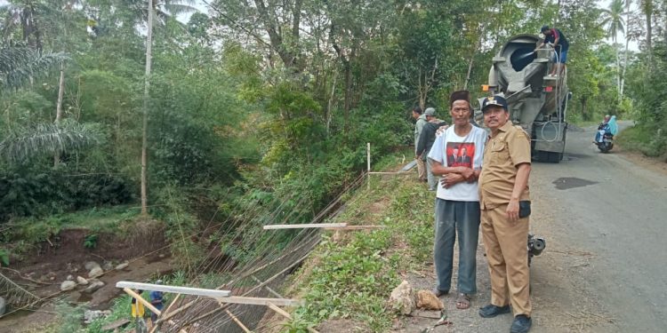 Jembatan Karangsari Di Plengseng Dalam Tarap Pembangunan PT Cipta Karya