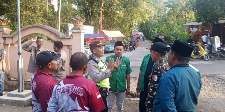 Apel Pengamanan Berbagai Elemen Di Acara Karangsari Carnival 2025