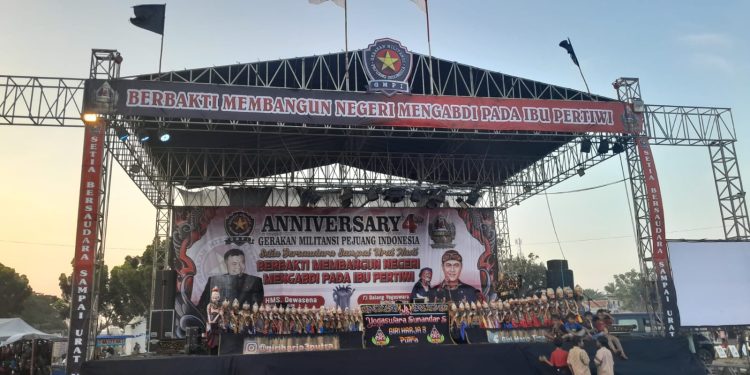  GMPI Rayakan HUT Ke-4 dengan Pagelaran Wayang Golek di Rengasdengklok