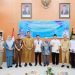 Bupati Bantaeng Serahkan Sertifikat Tanah Hibah ke Kajari Bantaeng